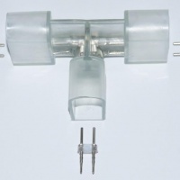 LE F07 Conector tip T